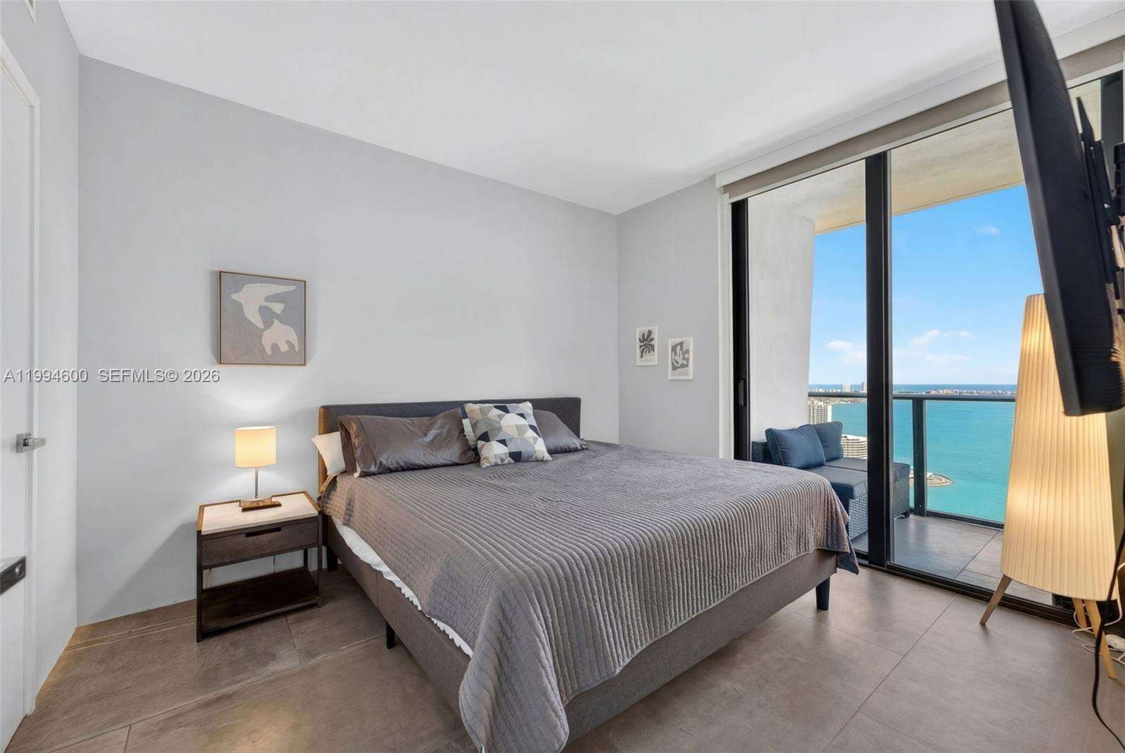 1010 Brickell at 1010 Brickell Ave, Miami, FL 33131 - For Rent photo 18