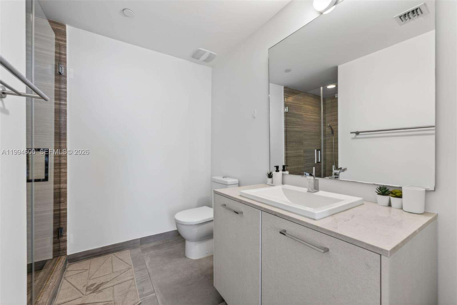 1010 Brickell at 1010 Brickell Ave, Miami, FL 33131 - For Rent photo 19