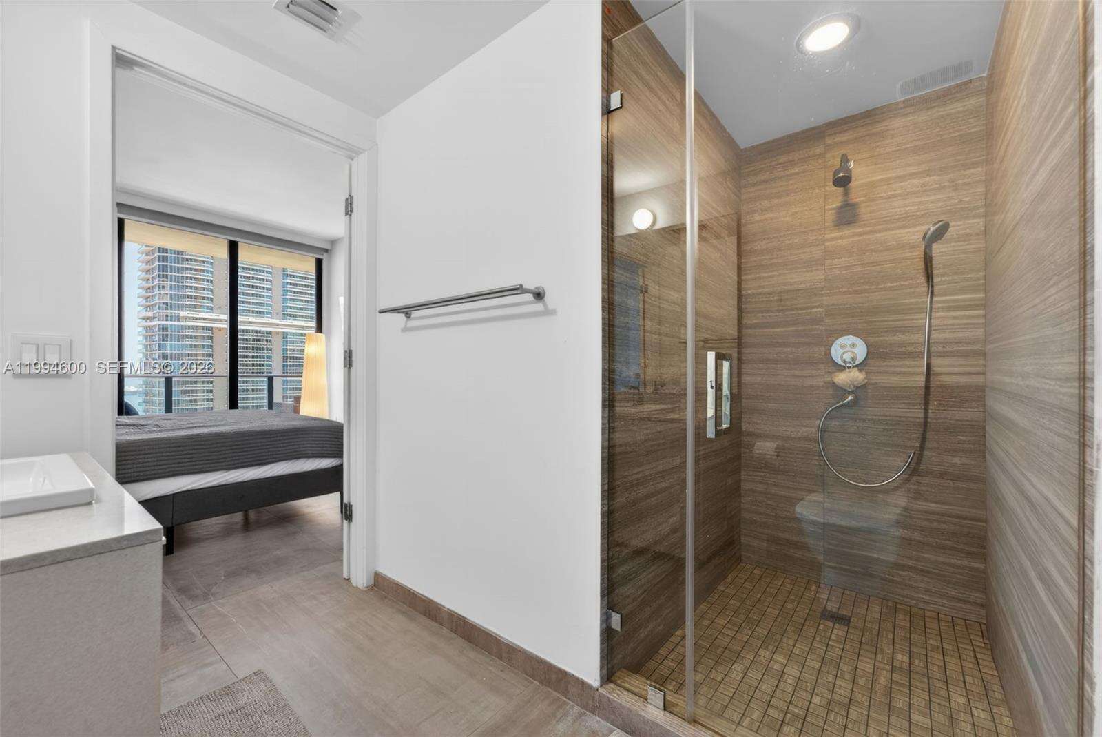 1010 Brickell at 1010 Brickell Ave, Miami, FL 33131 - For Rent photo 20