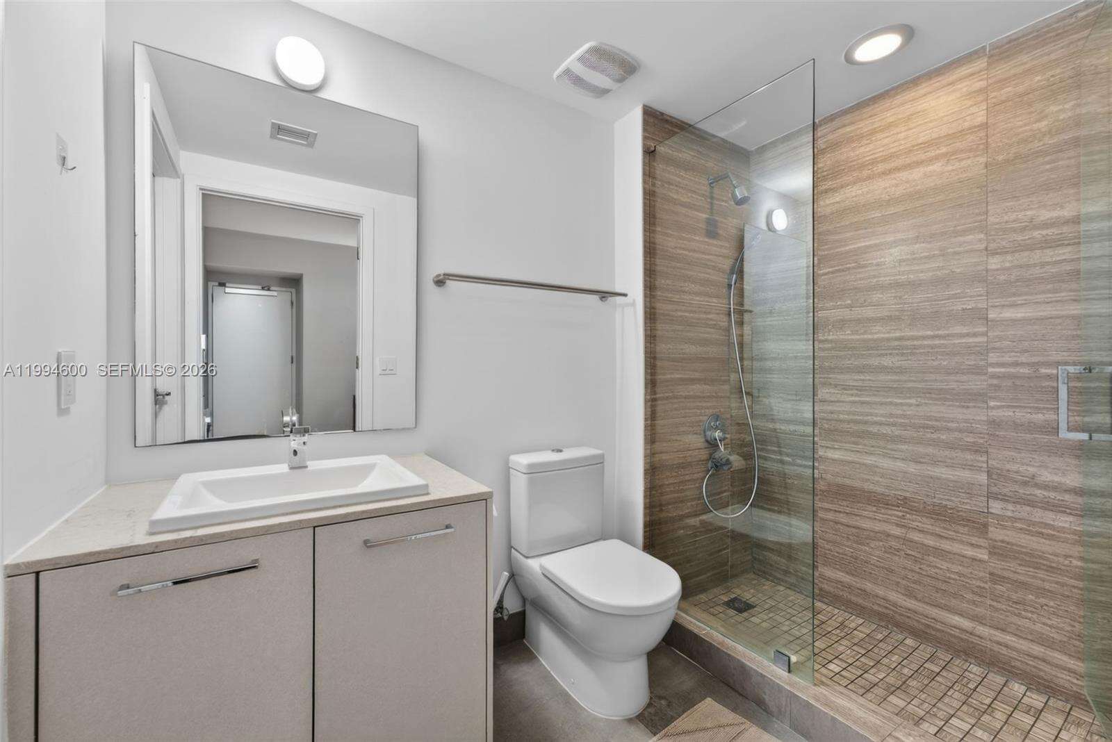 1010 Brickell at 1010 Brickell Ave, Miami, FL 33131 - For Rent photo 27