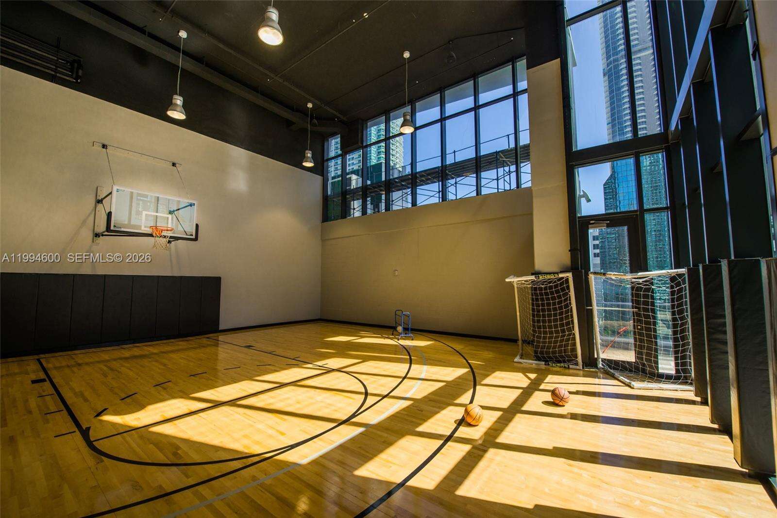 1010 Brickell at 1010 Brickell Ave, Miami, FL 33131 - For Rent photo 44