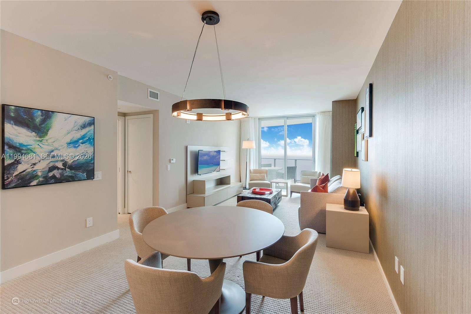 Hyde Resort at 4111 Ocean Dr, Hollywood, FL 33019 - For Rent photo 2