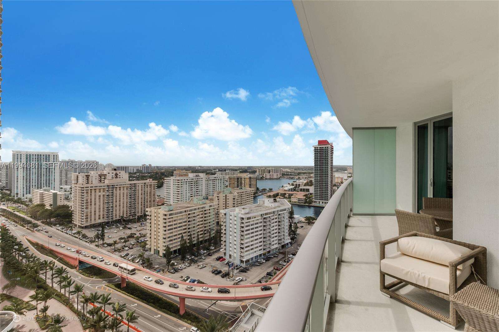 Hyde Resort at 4111 Ocean Dr, Hollywood, FL 33019 - For Rent photo 5