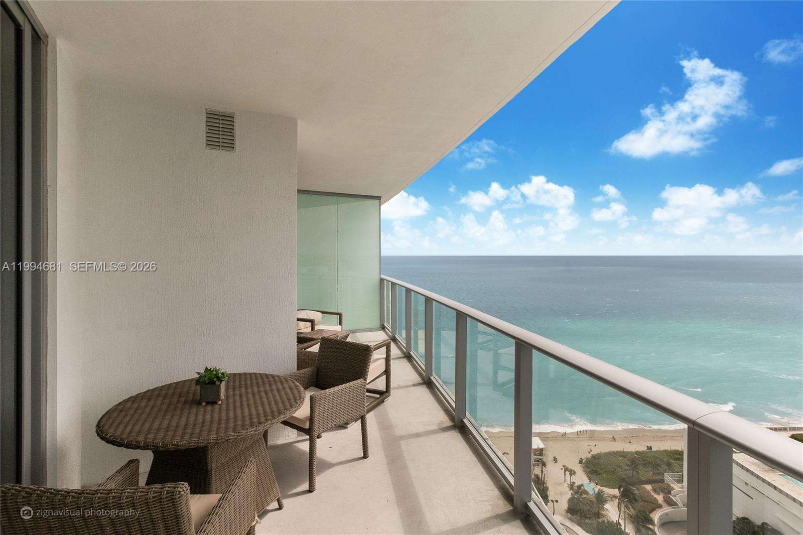 Hyde Resort at 4111 Ocean Dr, Hollywood, FL 33019 - For Rent photo 10