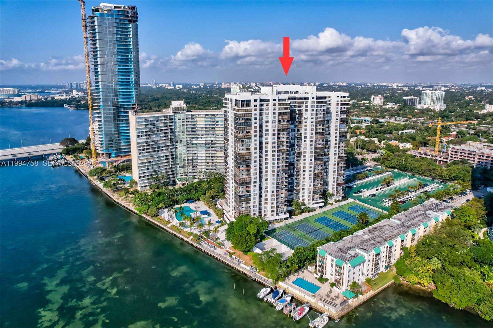 Brickell Bay Club at 2333 Brickell Ave, Miami, FL 33129 - For Rent photo 43