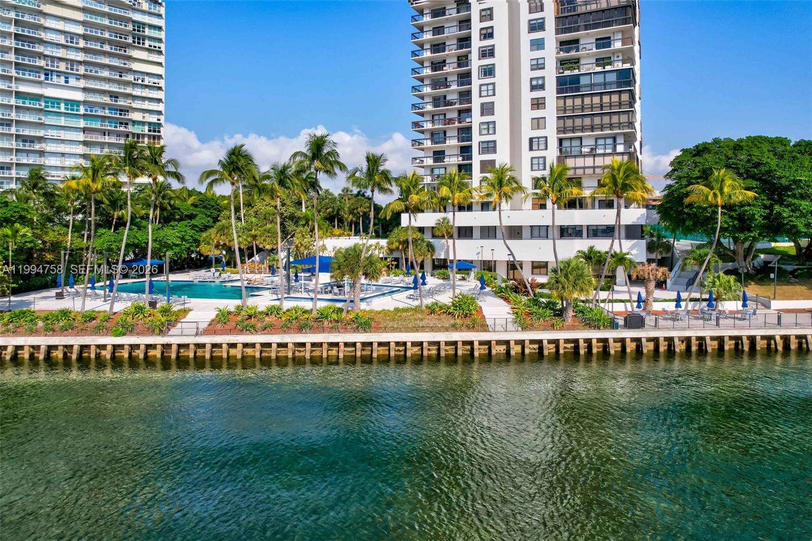 Brickell Bay Club at 2333 Brickell Ave, Miami, FL 33129 - For Rent photo 57
