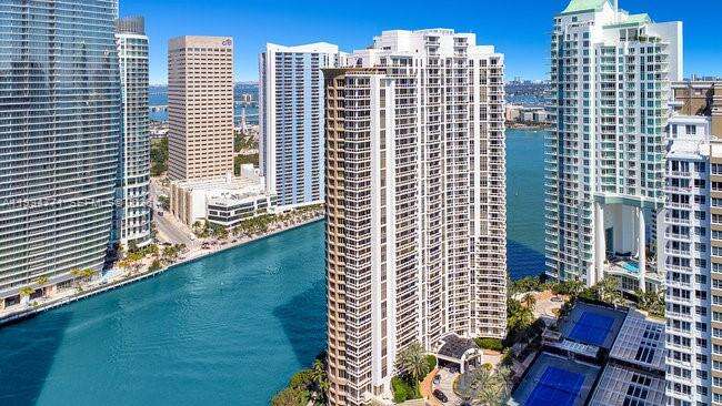Carbonell at 901 Brickell Key Blvd, Miami, FL 33131 - For Rent photo 27