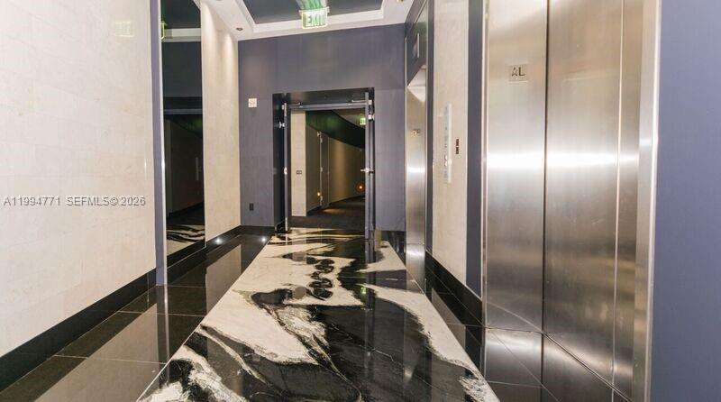 Carbonell at 901 Brickell Key Blvd, Miami, FL 33131 - For Rent photo 39