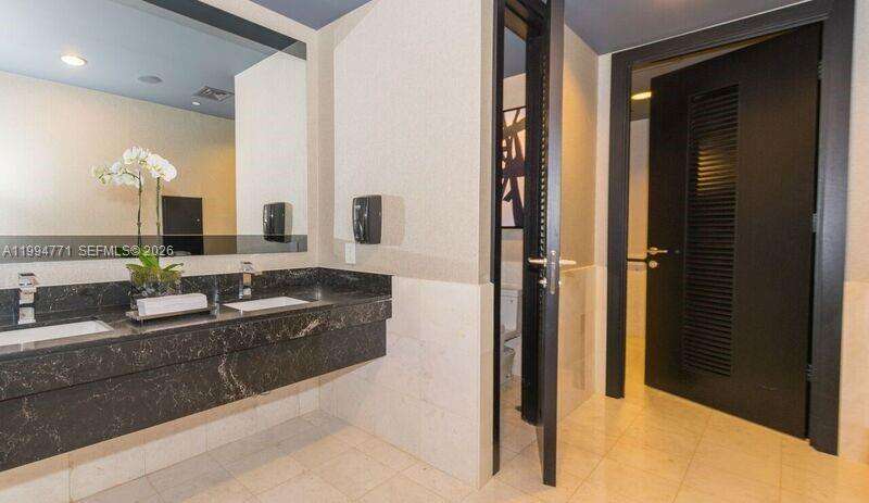 Carbonell at 901 Brickell Key Blvd, Miami, FL 33131 - For Rent photo 48