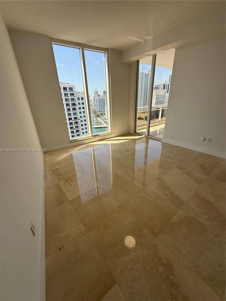 Carbonell at 901 Brickell Key Blvd, Miami, FL 33131 - For Rent photo 8