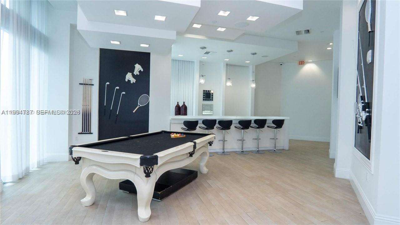 Wind By Neo at 350 Miami Ave, Miami, FL 33130 - For Rent photo 12