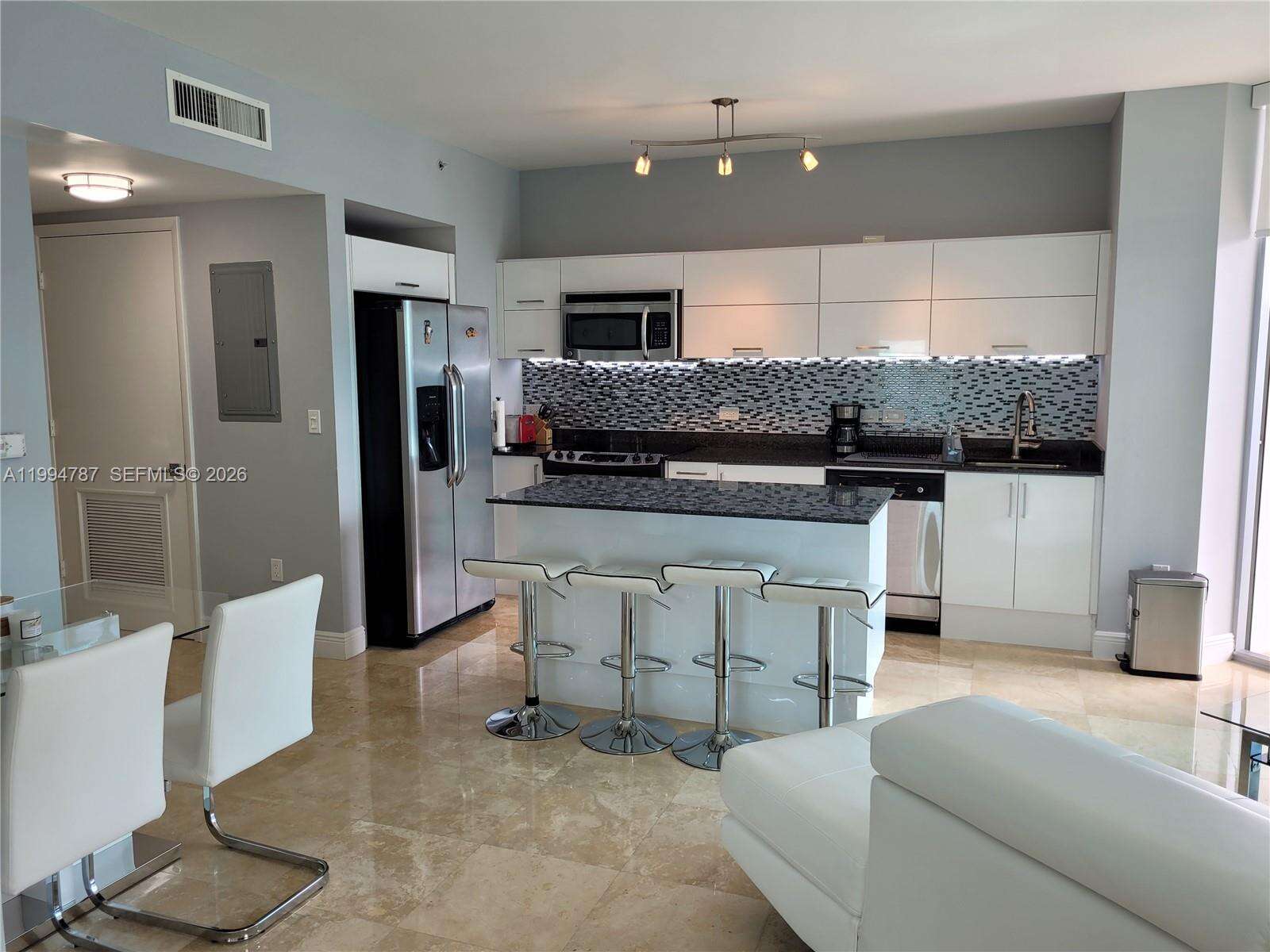 Wind By Neo at 350 Miami Ave, Miami, FL 33130 - For Rent photo 20