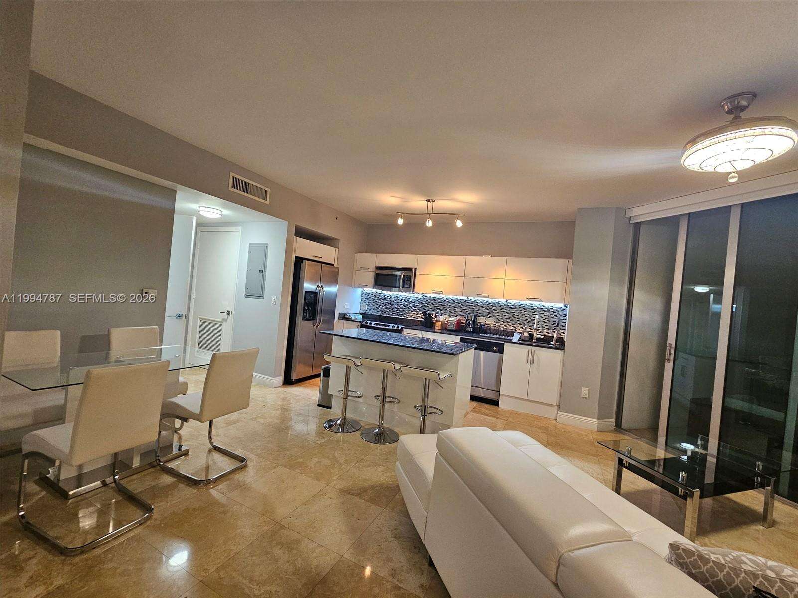 Wind By Neo at 350 Miami Ave, Miami, FL 33130 - For Rent photo 23