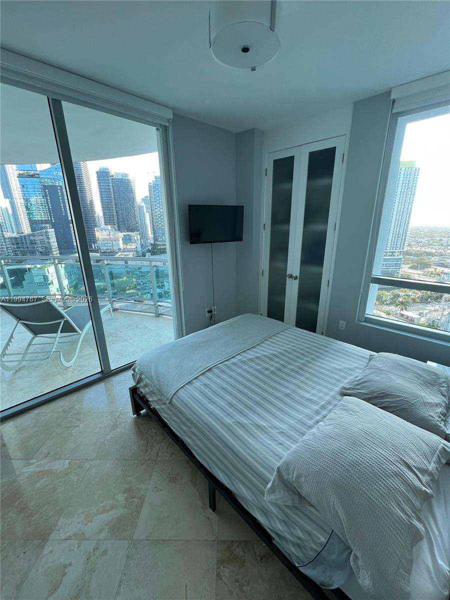 Wind By Neo at 350 Miami Ave, Miami, FL 33130 - For Rent photo 35