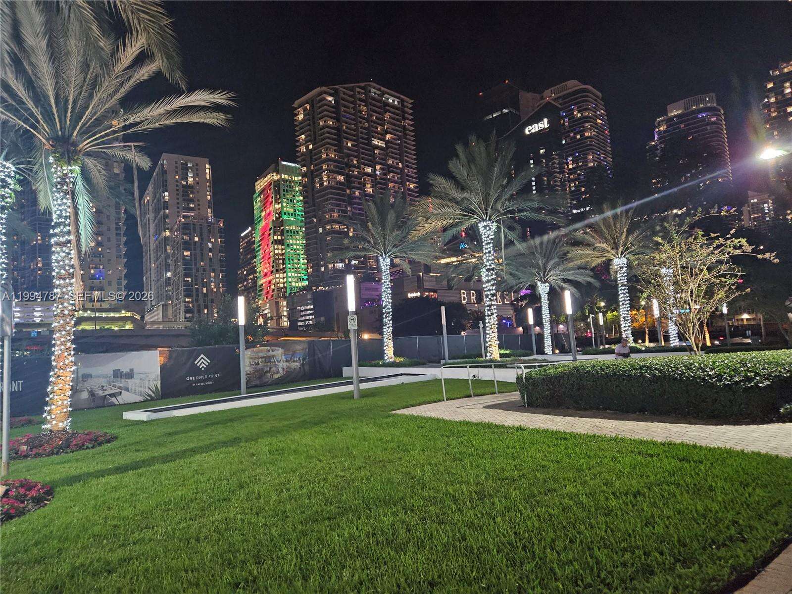 Wind By Neo at 350 Miami Ave, Miami, FL 33130 - For Rent photo 44