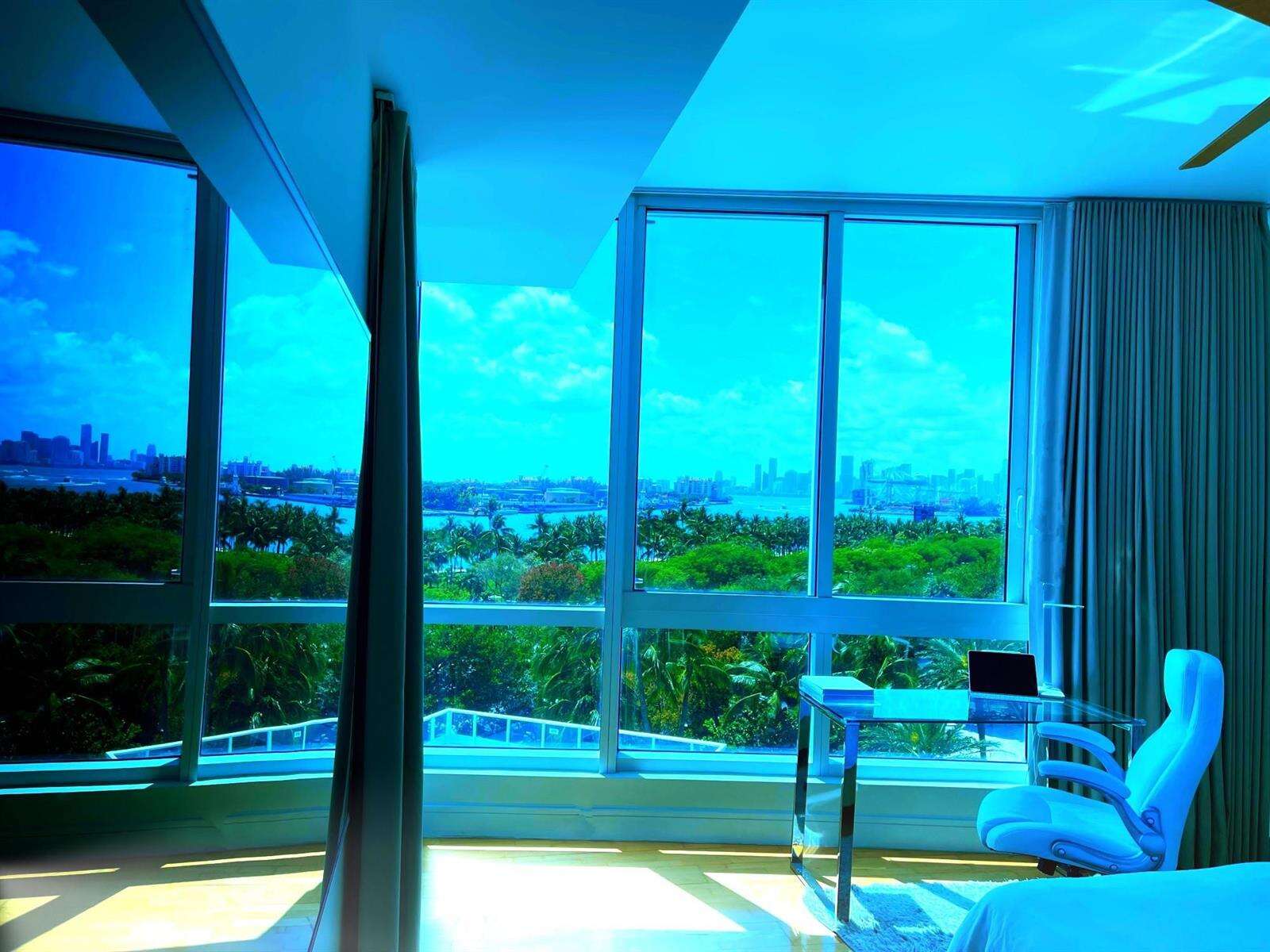 Continuum South Tower at 100 Pointe, Miami Beach, FL 33139 - For Rent photo 8