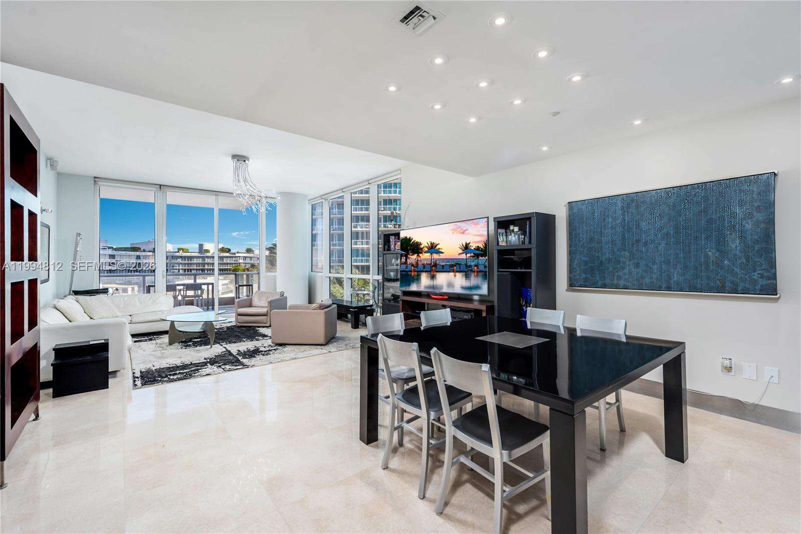 Continuum South Tower at 100 Pointe Dr, Miami Beach, FL 33139 - For Rent photo 12