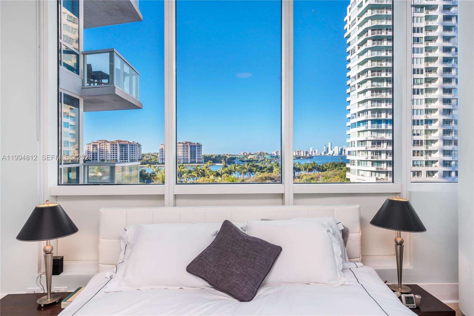 Continuum South Tower at 100 Pointe Dr, Miami Beach, FL 33139 - For Rent photo 18