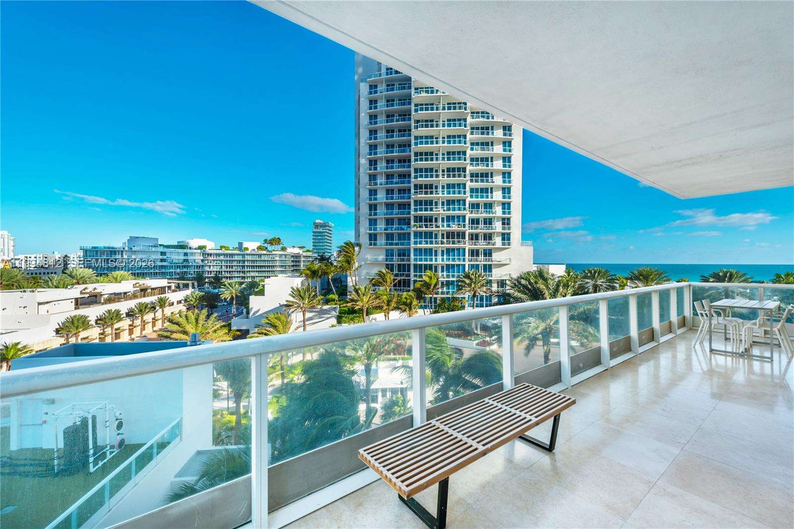 Continuum South Tower at 100 Pointe Dr, Miami Beach, FL 33139 - For Rent photo 6