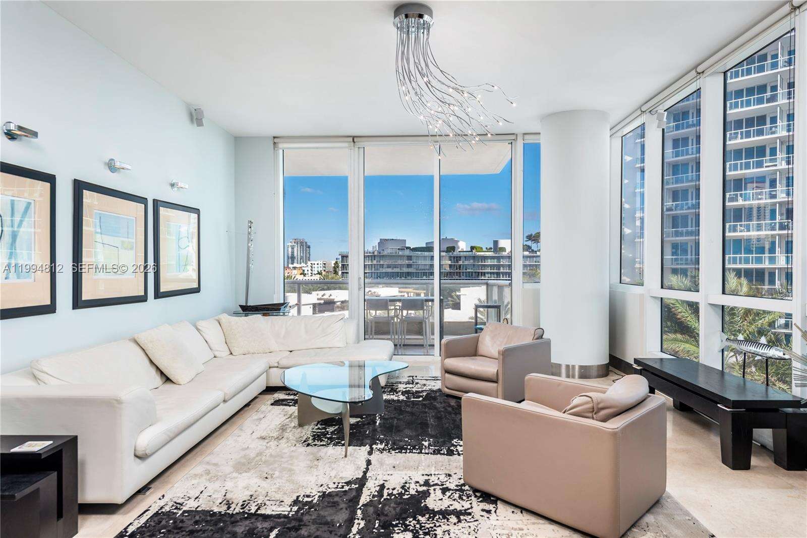 Continuum South Tower at 100 Pointe Dr, Miami Beach, FL 33139 - For Rent photo 9