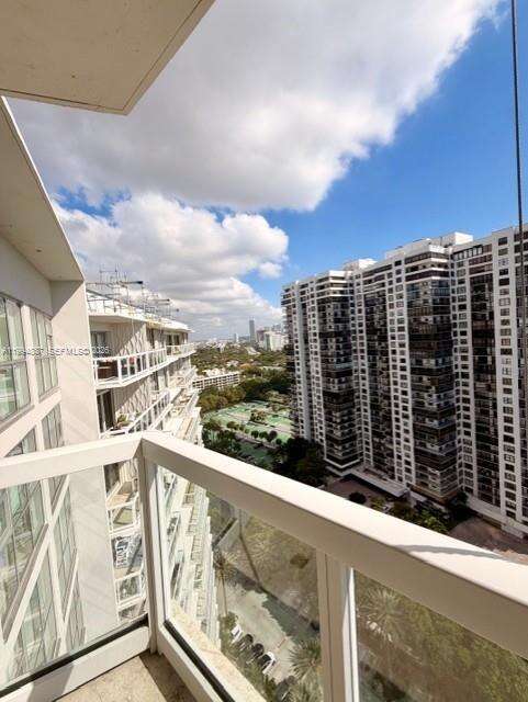 Brickell Townhouse at 2451 Brickell Ave, Miami, FL 33129 - For Rent photo 2