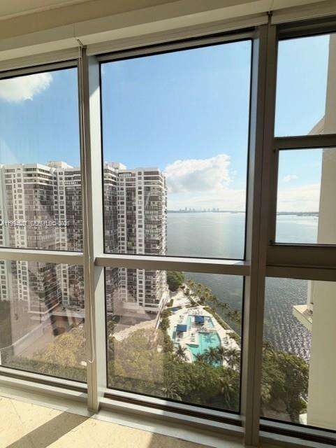 Brickell Townhouse at 2451 Brickell Ave, Miami, FL 33129 - For Rent photo 14