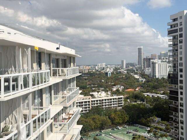 Brickell Townhouse at 2451 Brickell Ave, Miami, FL 33129 - For Rent photo 3