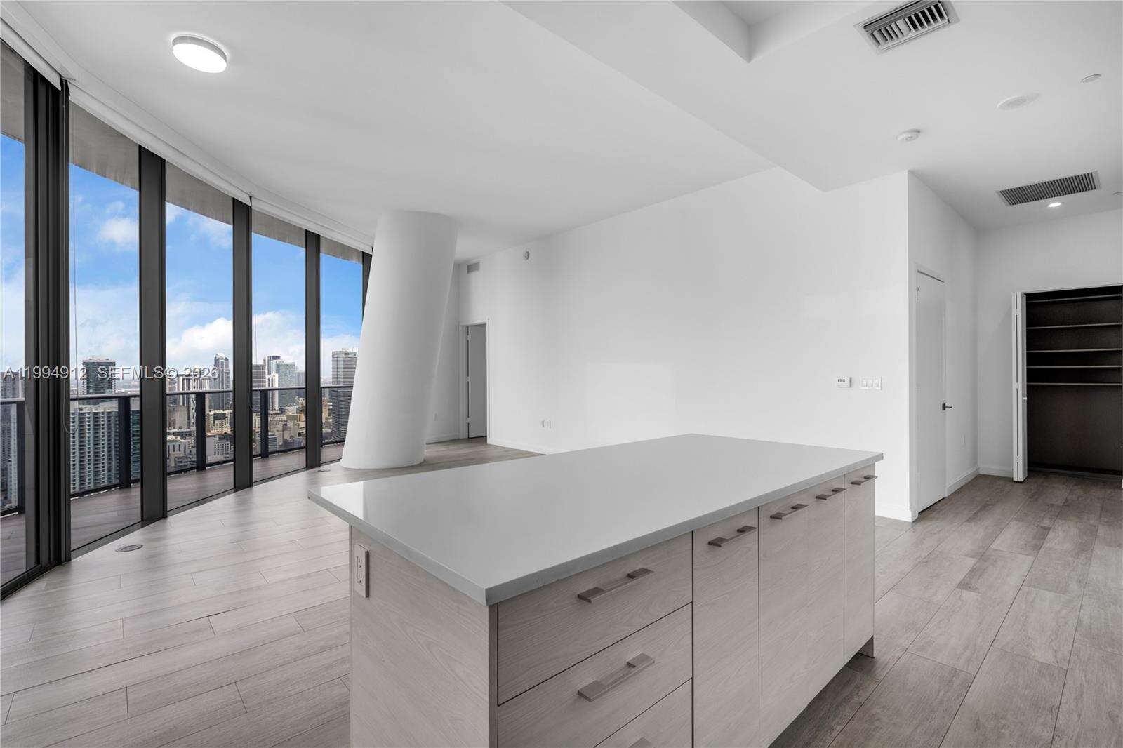 Brickell Heights East at 45 9 St, Miami, FL 33130 - For Rent photo 7
