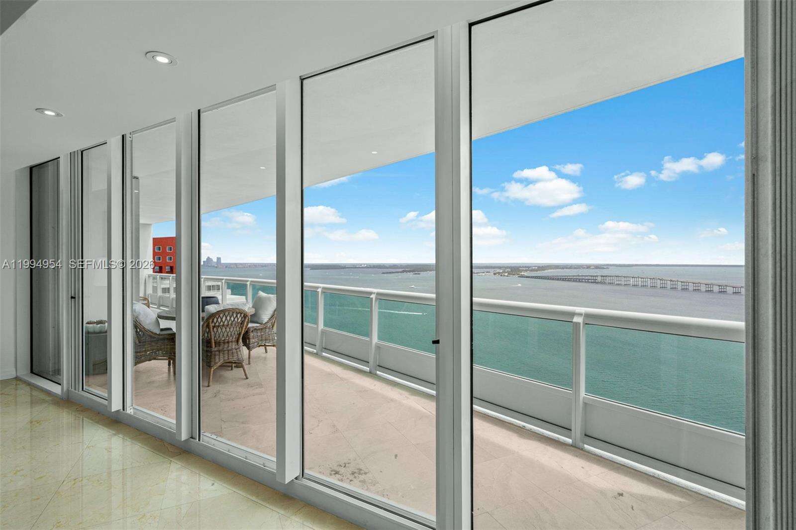 Santa Maria at 1643 Brickell Ave, Miami, FL 33129 - For Rent photo 16