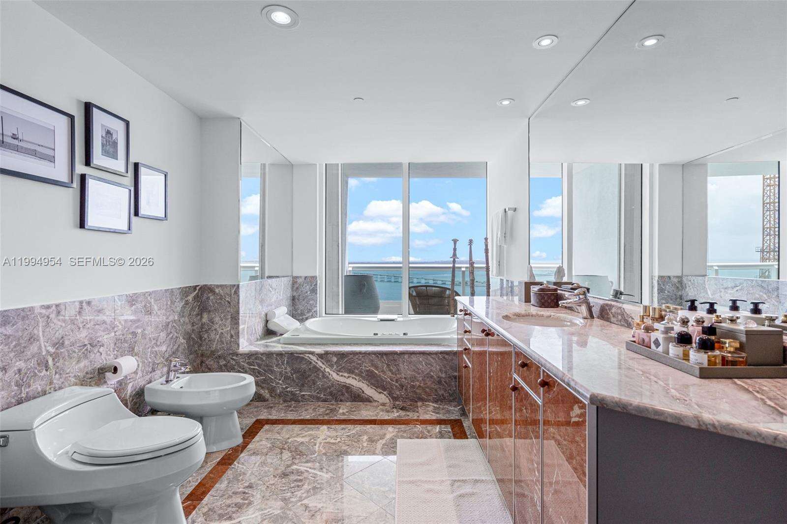 Santa Maria at 1643 Brickell Ave, Miami, FL 33129 - For Rent photo 27