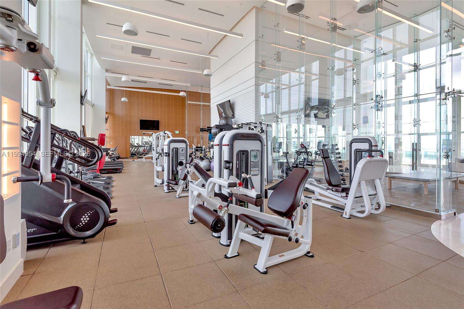 Santa Maria at 1643 Brickell Ave, Miami, FL 33129 - For Rent photo 45