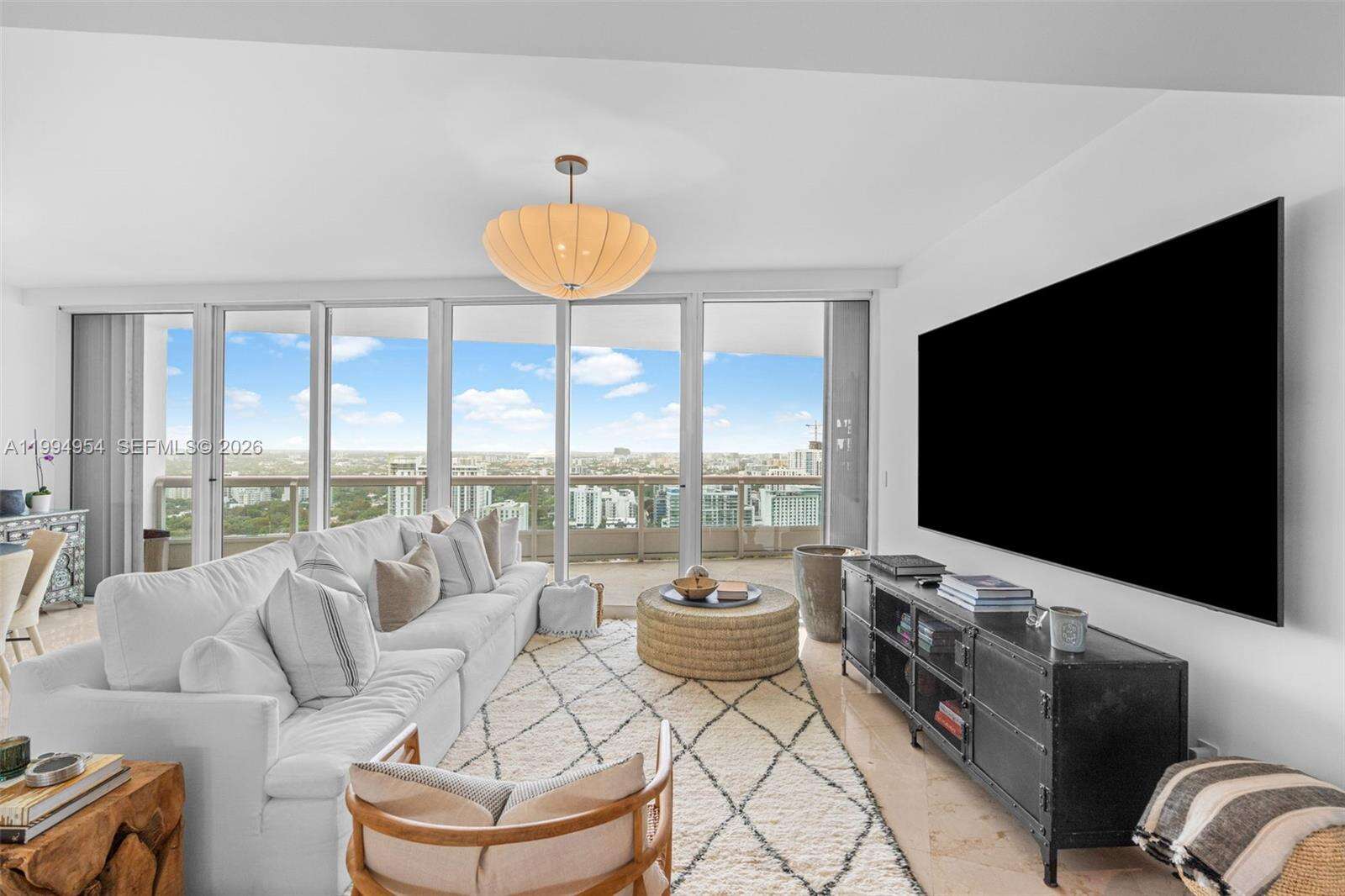 Santa Maria at 1643 Brickell Ave, Miami, FL 33129 - For Rent photo 7