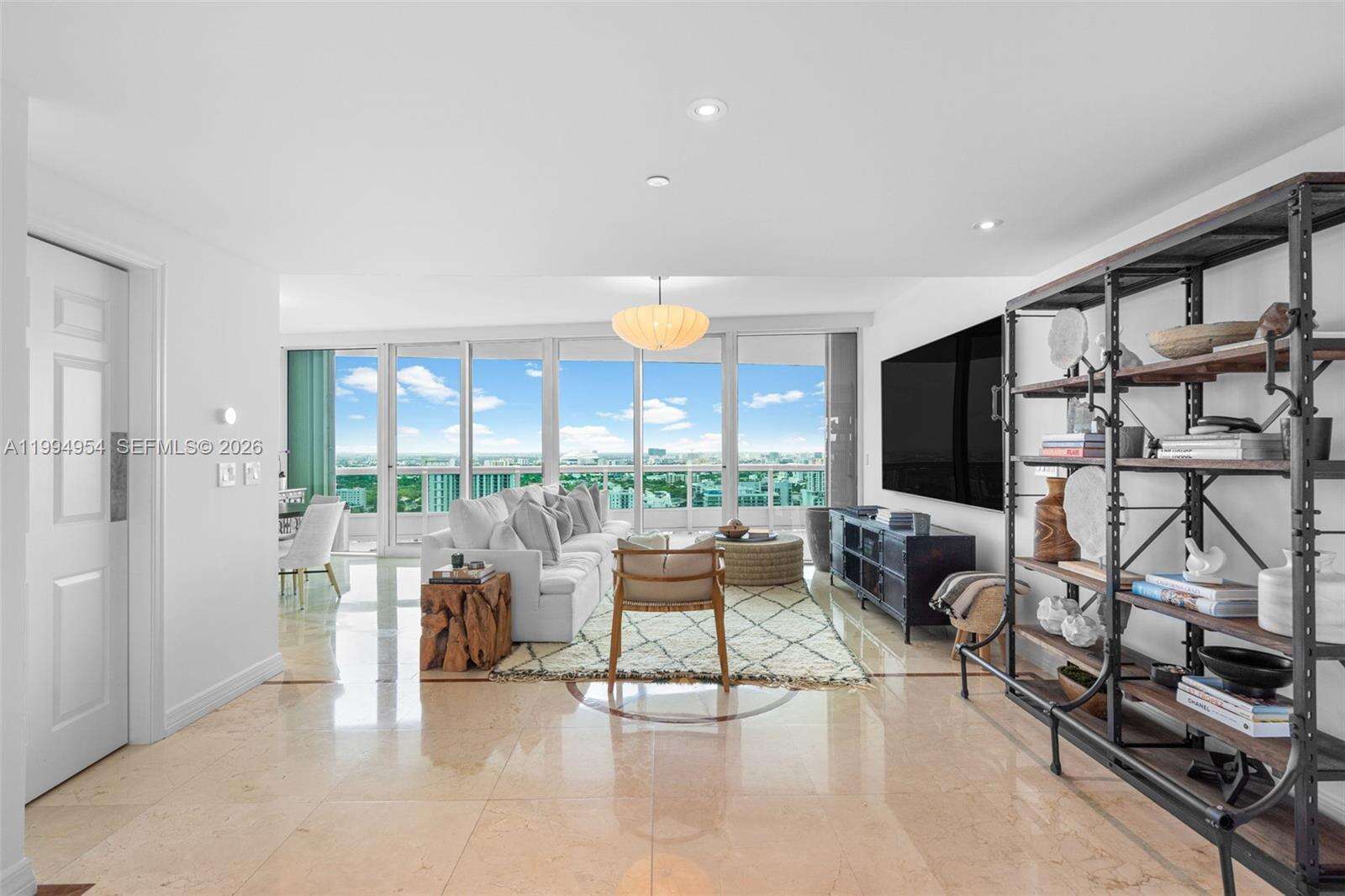 Santa Maria at 1643 Brickell Ave, Miami, FL 33129 - For Rent photo 10