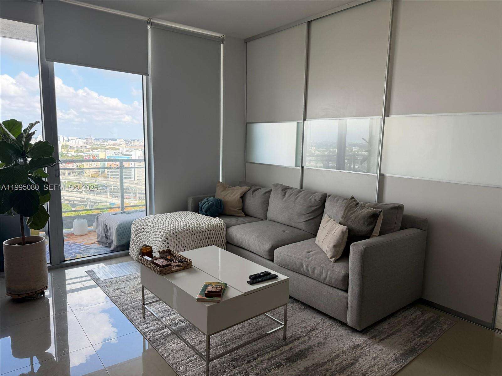 The Ivy at 90 3 St, Miami, FL 33130 - For Rent photo 9