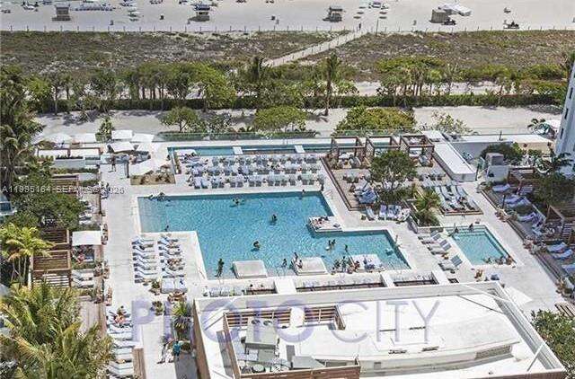 Roney Palace at 2301 Collins Ave, Miami Beach, FL 33139 - For Rent photo 32
