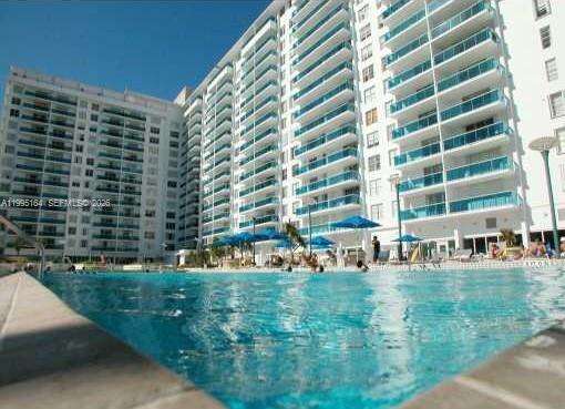Roney Palace at 2301 Collins Ave, Miami Beach, FL 33139 - For Rent photo 46