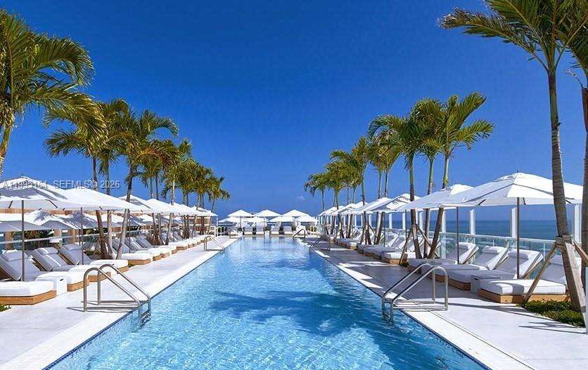 Roney Palace at 2301 Collins Ave, Miami Beach, FL 33139 - For Rent photo 58