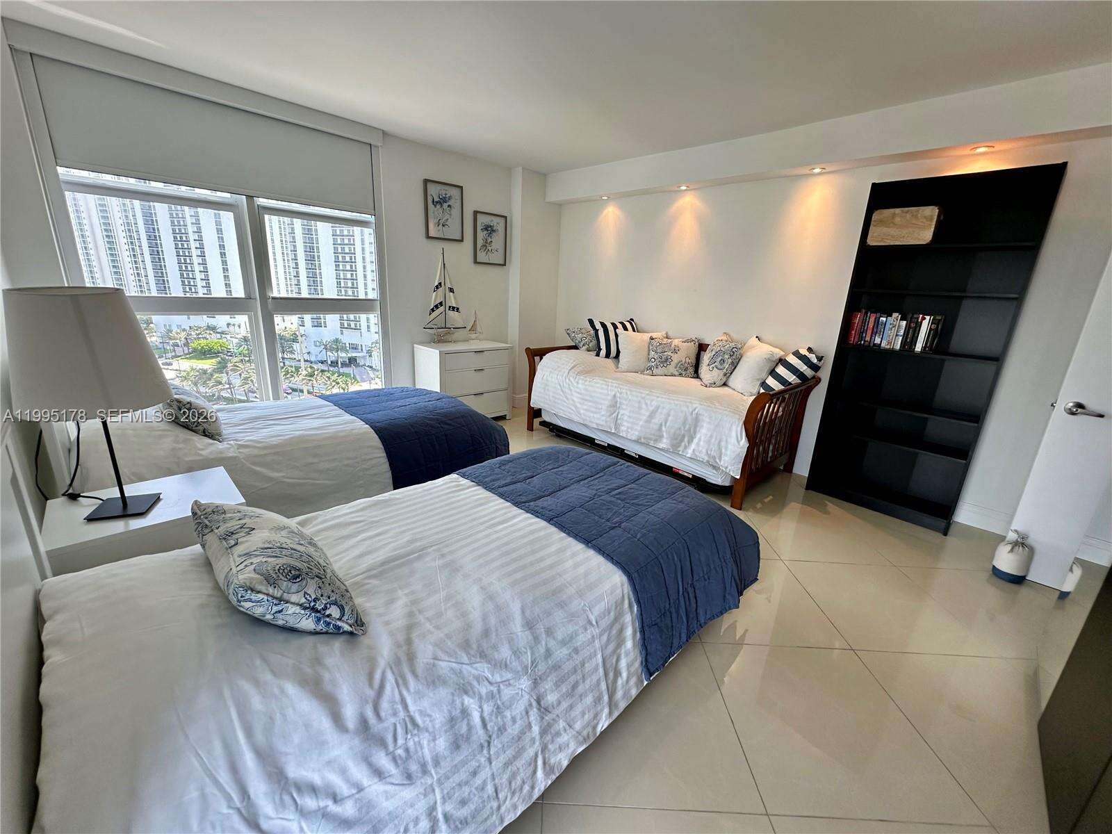 Arlen House at 100 Bayview Dr, Sunny Isles Beach, FL 33160 - For Rent photo 32