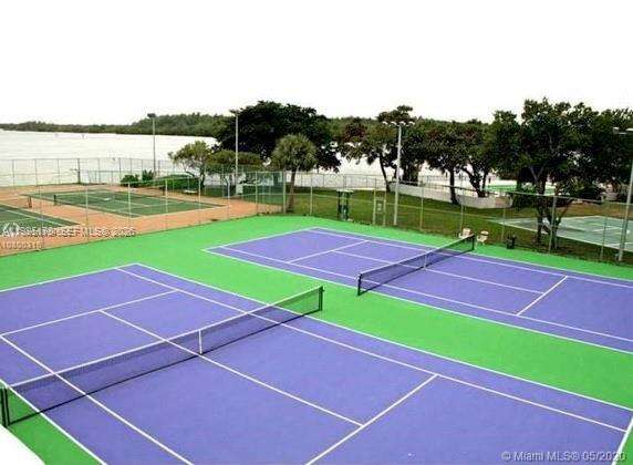 Arlen House at 100 Bayview Dr, Sunny Isles Beach, FL 33160 - For Rent photo 45