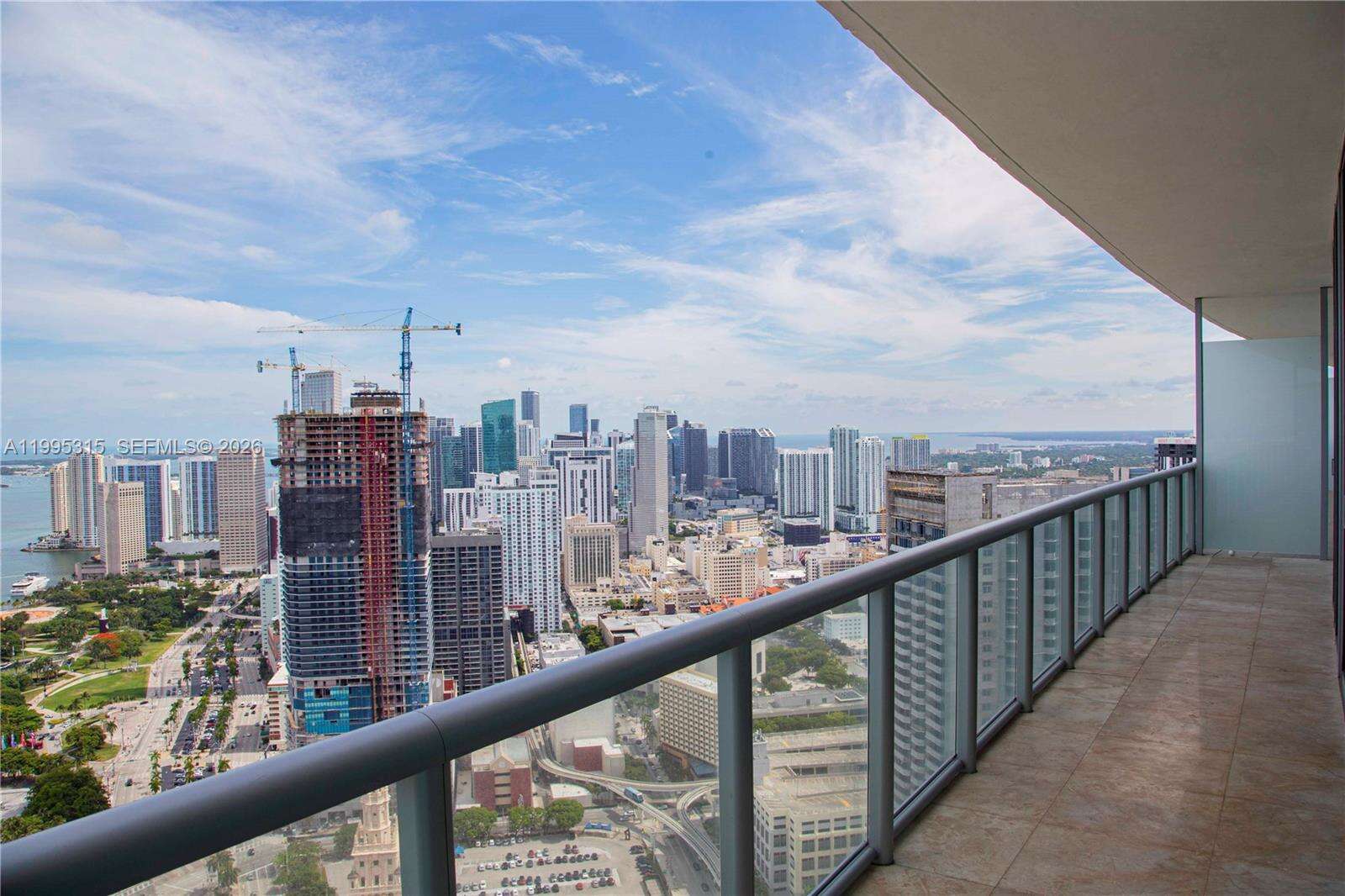 Marina Blue at 888 Biscayne Blvd, Miami, FL 33132 - For Rent photo 13