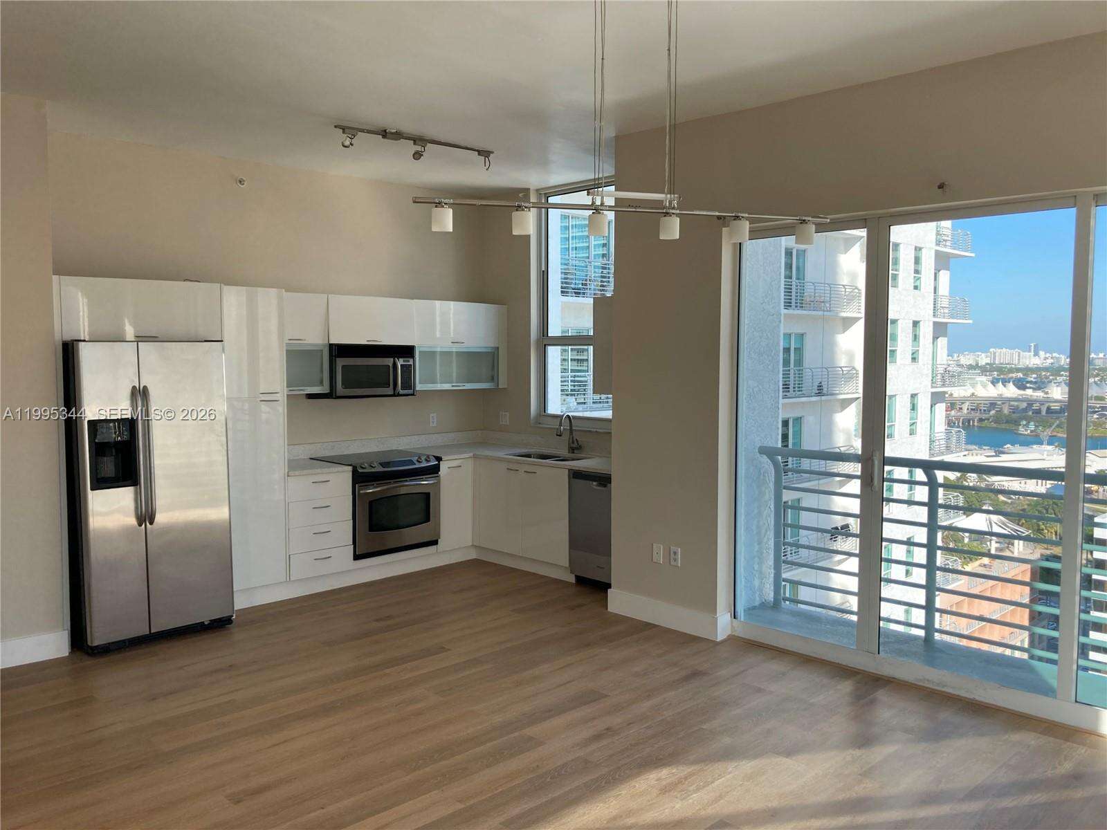 The Loft 2 at 133 2 Ave, Miami, FL 33132 - For Rent photo 3
