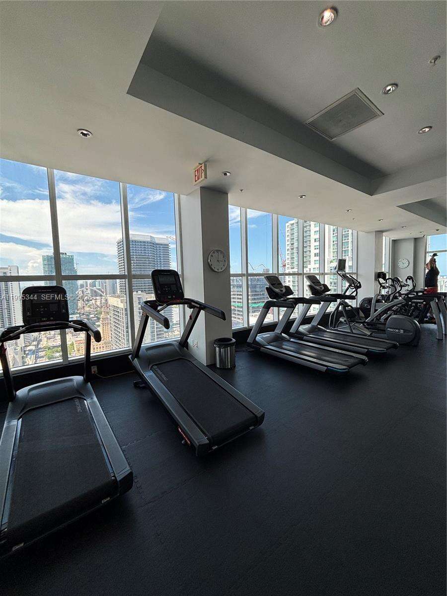 The Loft 2 at 133 2 Ave, Miami, FL 33132 - For Rent photo 27