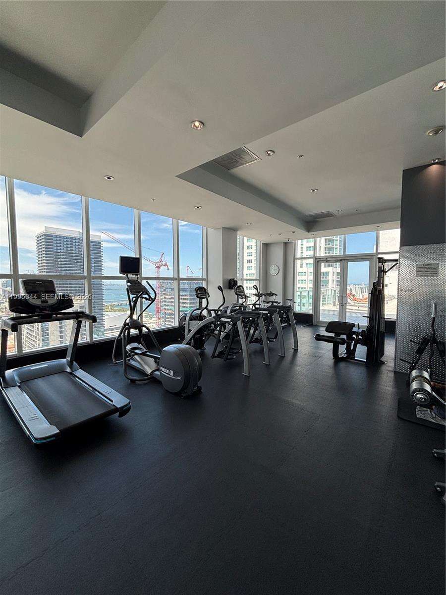 The Loft 2 at 133 2 Ave, Miami, FL 33132 - For Rent photo 31