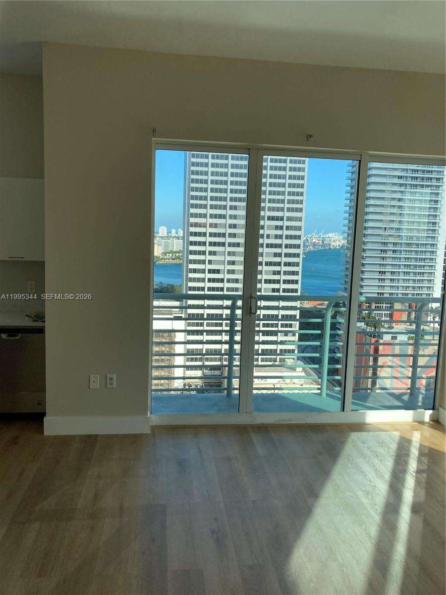 The Loft 2 at 133 2 Ave, Miami, FL 33132 - For Rent photo 6