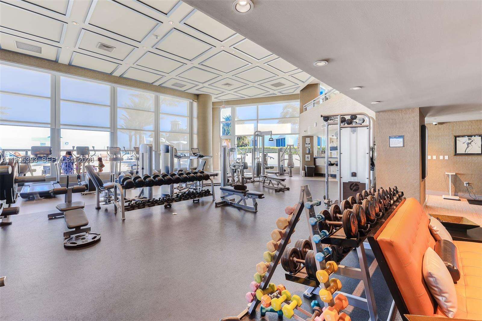 Ocean Palms at 3101 Ocean Dr, Hollywood, FL 33019 - For Rent photo 6