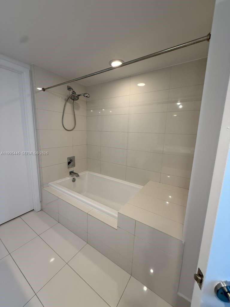 Millecento at 1100 Miami Ave, Miami, FL 33130 - For Rent photo 11