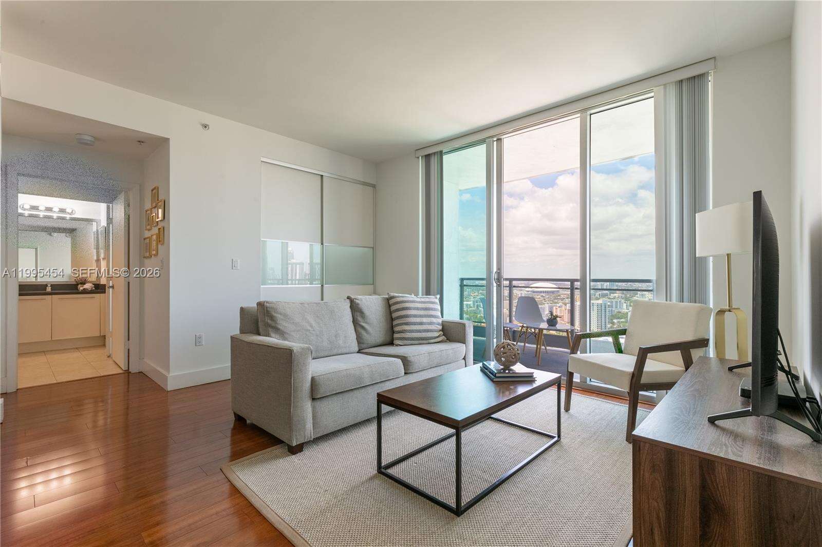 The Ivy at 90 3 St, Miami, FL 33130 - For Rent photo 6