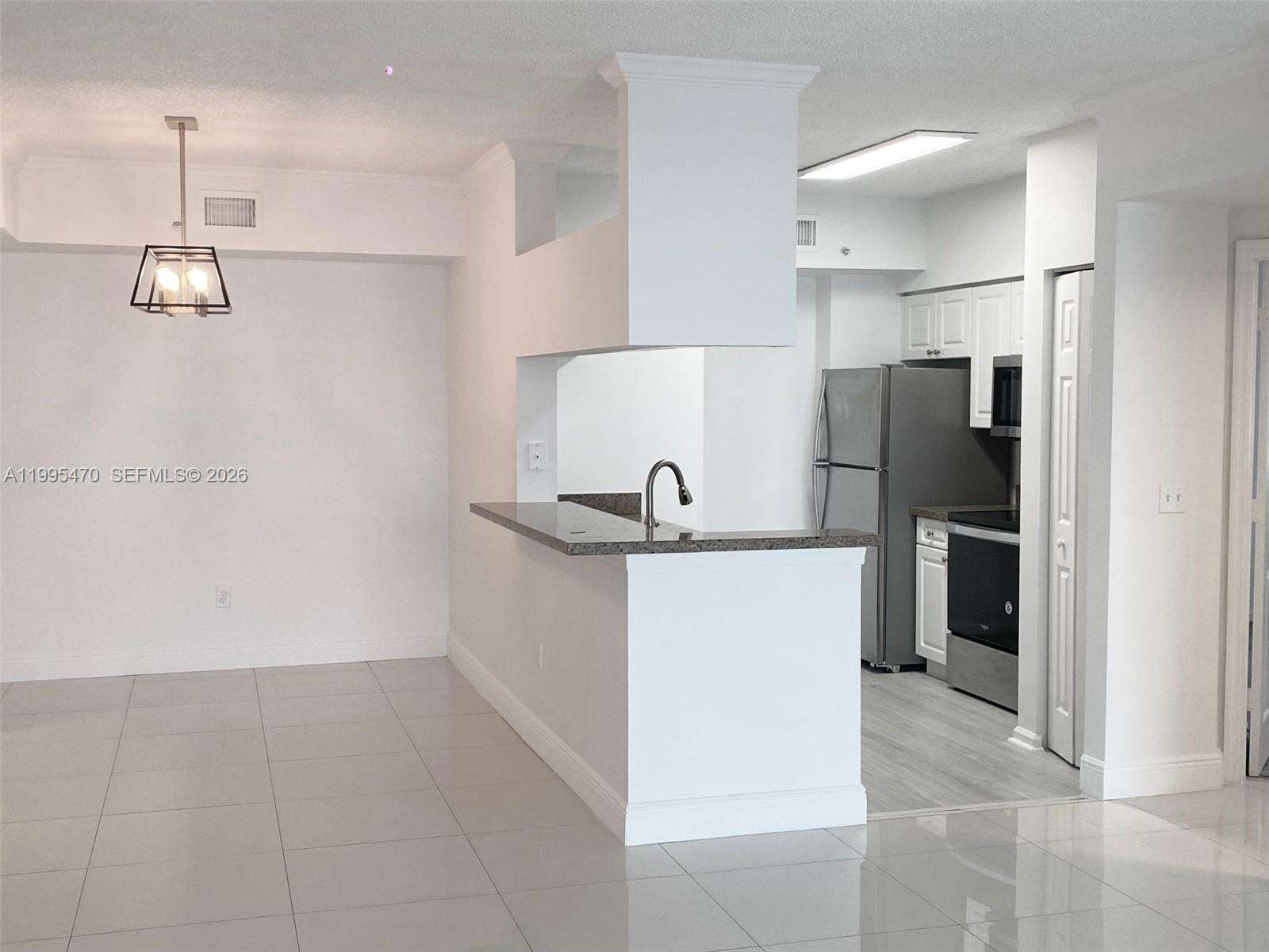 Porto Bellagio at 17100 Bay Rd, Sunny Isles Beach, FL 33160 - For Rent photo 10