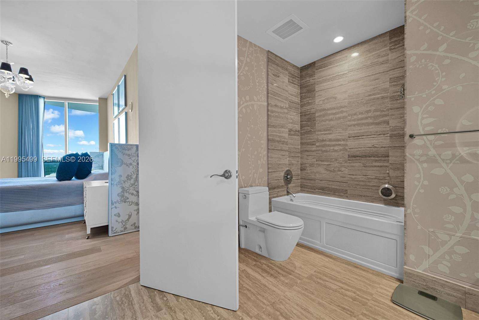 Trump Tower 2 at 15901 Collins Ave, Sunny Isles Beach, FL 33160 - For Rent photo 20