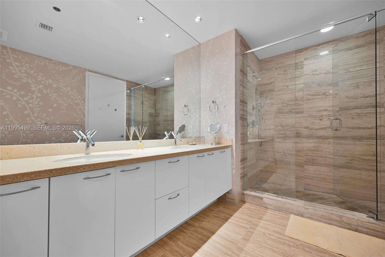 Trump Tower 2 at 15901 Collins Ave, Sunny Isles Beach, FL 33160 - For Rent photo 22